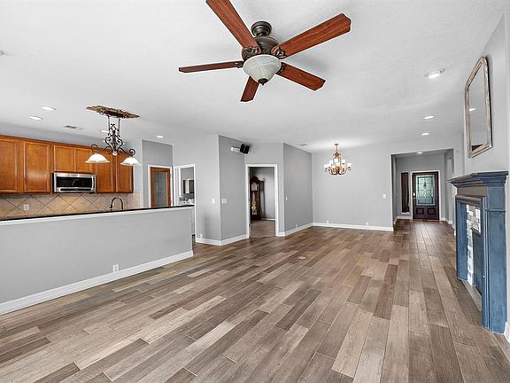 5th image of 9522 Herons Grove Lane