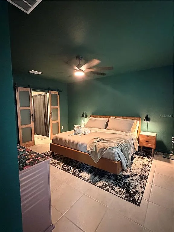 5 bed, 2.5 bath, 2533 sqft, $4,500 — Photo 4