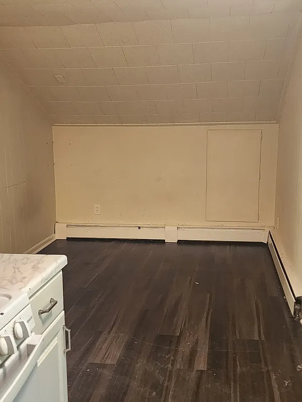 1 bed, 1.0 bath, $1,475 — Photo 3