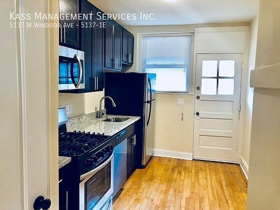 4th image of 5137 W Windsor Ave APT 1E