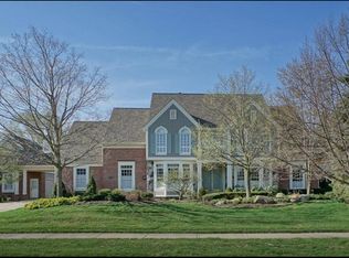 49333 Woodway Dr, Plymouth, MI 48170