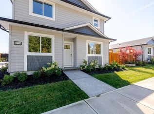 2317 McDonald Rd #A, Comox, BC V9M0C8