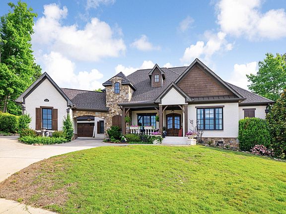2nd image of 7890 Lexsaturno Ln