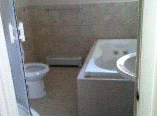 5 Dragon Court Cir, Woburn, MA 01801