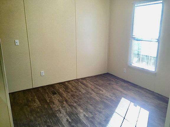 3rd image of 3707 Collinwood Ln