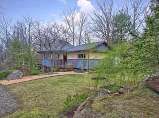 29375 Wildbrook Dr, Southfield, MI 48034