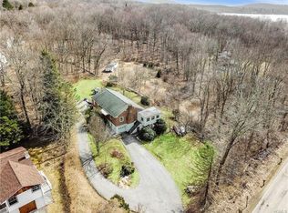 307 White Pond Rd, Stormville, NY 12582