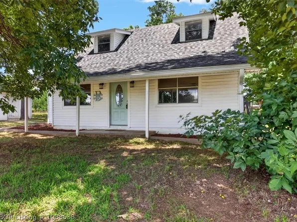 1101 Huckleberry Ln, Huntington, AR 72940