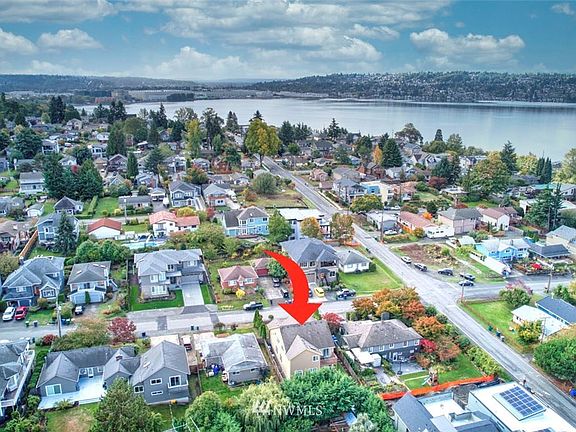 View looking south you'll see Boeing's Renton Factory, Renton Airport, the Landing shopping center and Gene Coulon Park.
