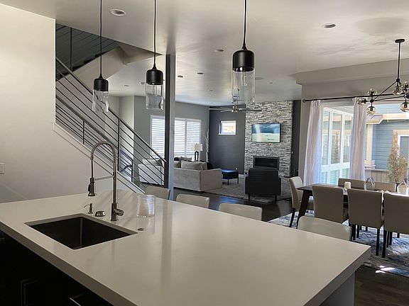 Open concept kitchen, living, dining rooms
