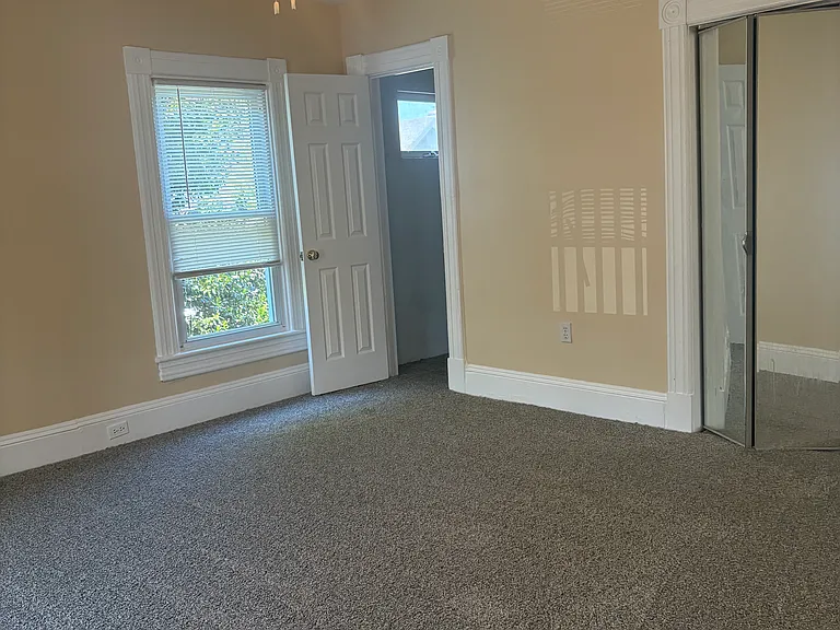 317 Syms St — Photo 17