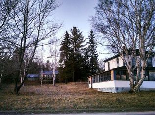 37 Riverside Ave, Fort Fairfield, ME 04742