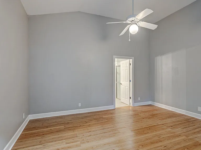 139 Brookhaven Ct — Photo 62