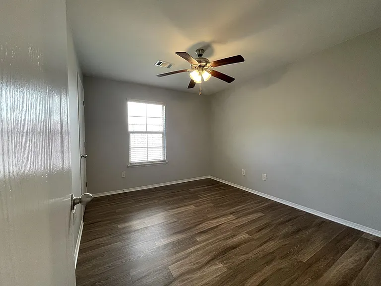3602 SW Deerfield Blvd #1 — Photo 11