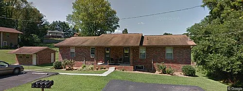 196-200 Whitson Dr Photo 1