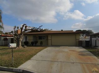 9112 Viola St, Bakersfield, CA 93307