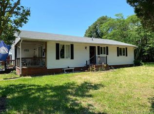 1826 Rosemont Ln, Hayes, VA 23072