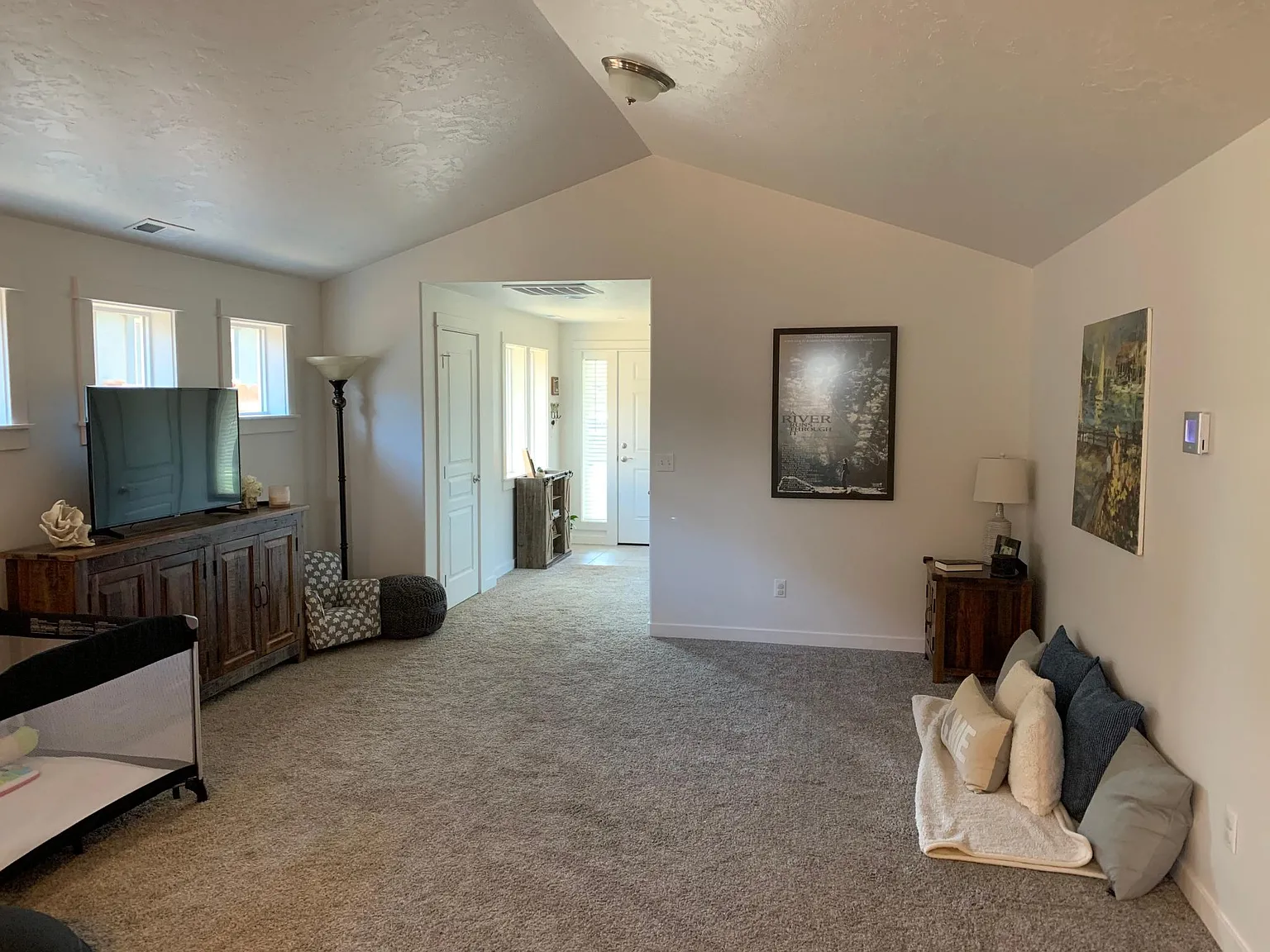 2 bed, 1024 sqft, $2,100 — Photo 4