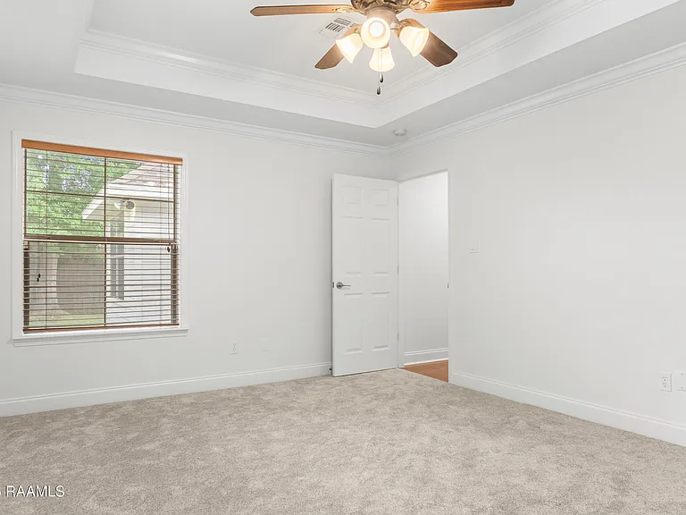 106 Country Mile Dr — Photo 18