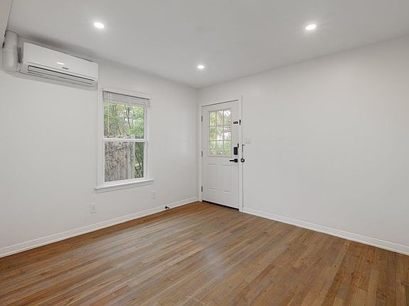 3rd image of 614 Highland Ave Building B