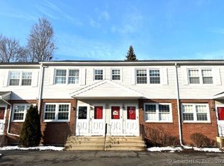 310 Booth St APT S, Stratford, CT 06614