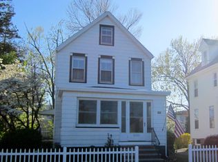 13 Chapel St, Madison, NJ 07940
