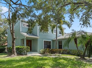 1092 SANABEL COURT NE, ST PETERSBURG, FL 33702