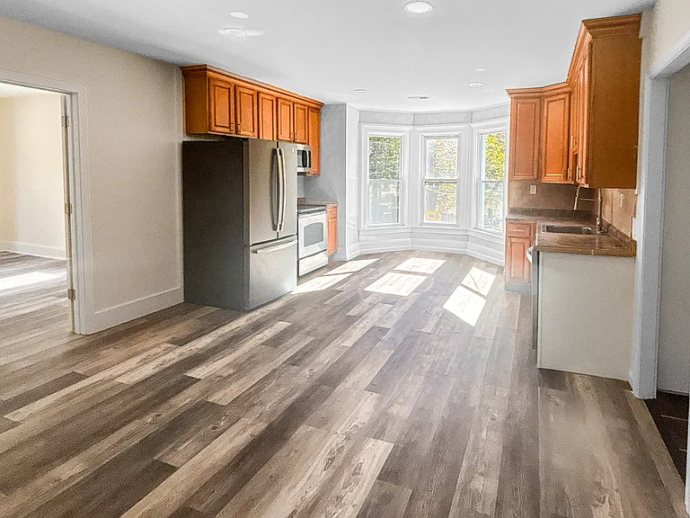 358 Pomeroy Ave #2 — Photo 41