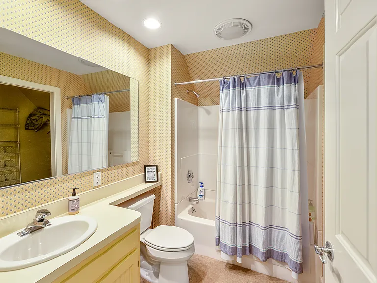 271 Thomas Pasture Rd — Photo 48