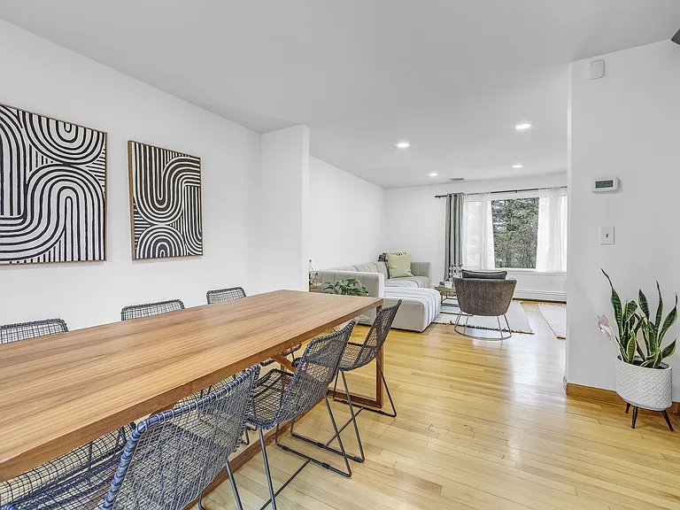 45 Lenox Ave — Photo 11