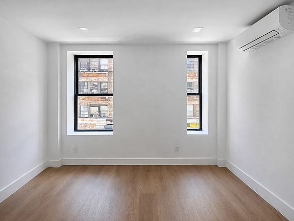 3rd image of 171 Mott St #1
