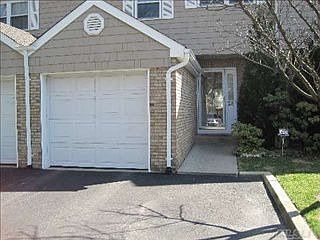 1st image of 1425 Jerusalem Ave APT 25