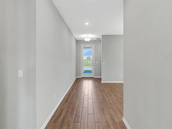 5th image of 2290 Endeavor Way