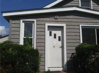 4 Abrams Pl, Inwood, NY 11096