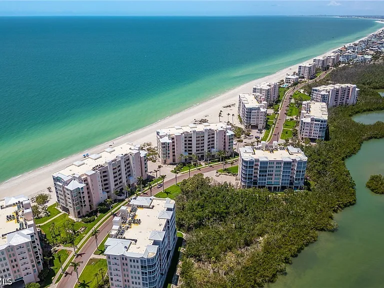 265 Barefoot Beach Blvd #303 — Photo 43