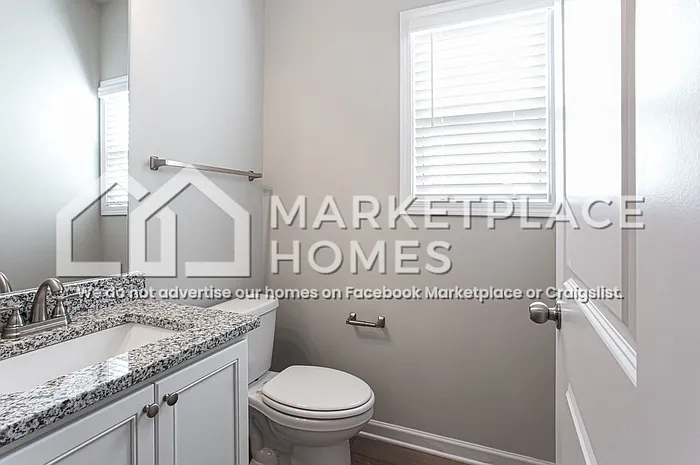 202 Wl Miller Dr — Photo 10