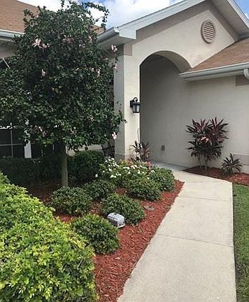 3rd image of 3606 NE 12th Ct