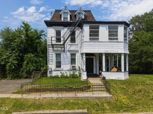 2209 16th Street, Troy, NY 12180