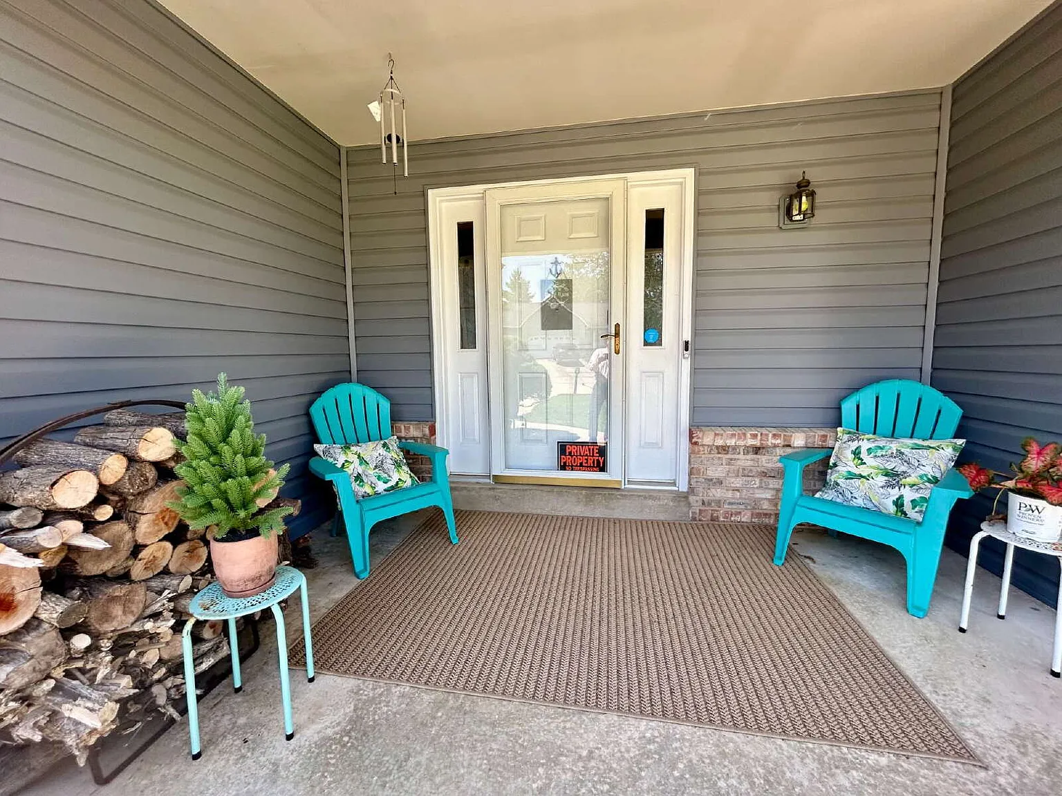 3 bed, 2.0 bath, 1702 sqft, $2,450 — Photo 3