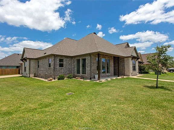 3rd image of 4101 Wild Creek Ct