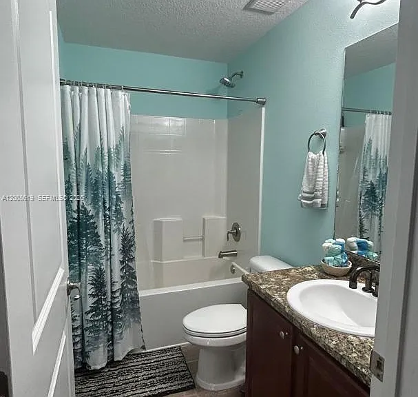180 SW Voltair Ter — Photo 16