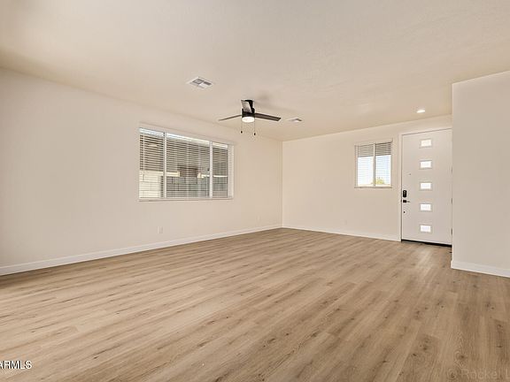 4th image of 125 W Latona Rd