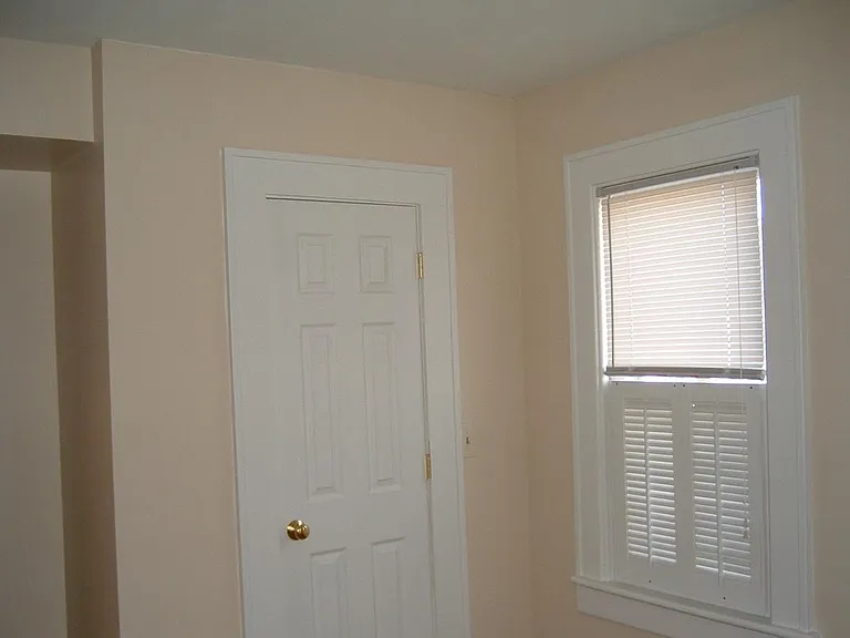 2nd floor bedroom