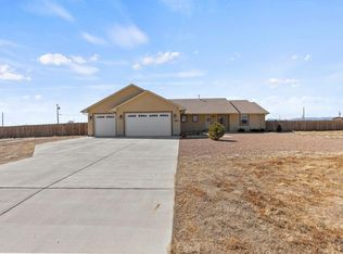 1184 E Jaroso Dr, Pueblo West, CO 81007
