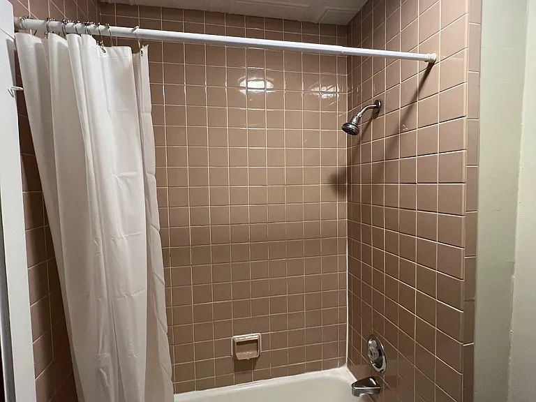 151 1/2 Bradley St #2 — Photo 4