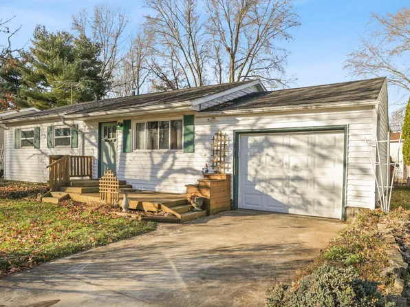 1026 Westview Dr, Hebron, OH 43025