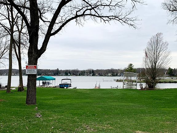 Little Muskego Lake area