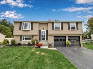 1320 Tanglewood Dr, North Tonawanda, NY