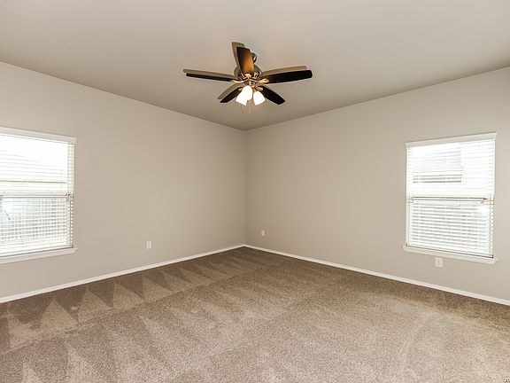 3rd image of 3207 Pedernales