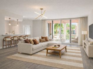 450 Bayfront Pl APT 4402, Naples, FL 34102